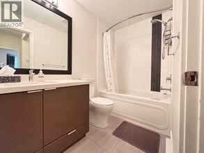 7727 Royal Oak Ave in Burnaby, BC - Building Photo - Building Photo