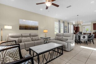 7601 Brookhurst Ln in Kissimmee, FL - Building Photo