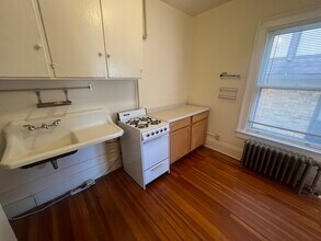 928 Spaight St, Unit #3 in Madison, WI - Building Photo - Building Photo