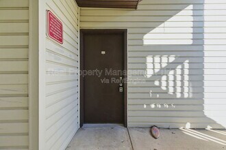 302 Wells Ct in Hampton, VA - Building Photo - Building Photo