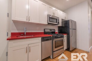 360 Central Ave in Brooklyn, NY - Building Photo