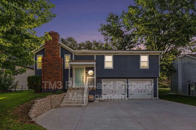 property at 15213 S Seminole Dr