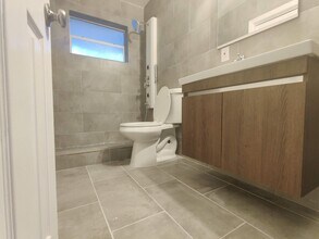 4905 N Flagler Dr, Unit 4905 in West Palm Beach, FL - Building Photo - Building Photo