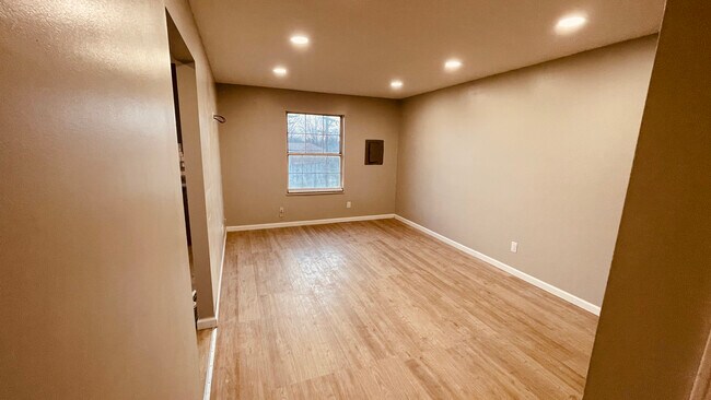 1450 Villa Ct in Middletown, OH - Building Photo - Building Photo