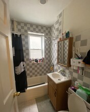 244 Kelton St, Unit #8 in Boston, MA - Building Photo - Building Photo