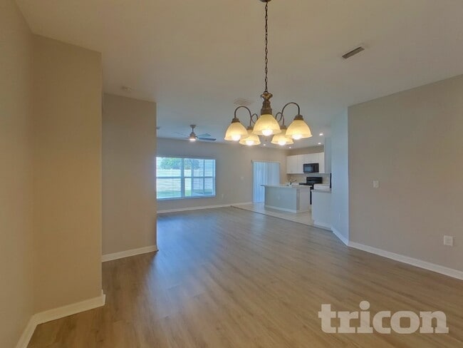 383 Quarry Rock Cir in Poinciana, FL - Building Photo - Building Photo