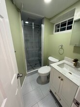 18 Porter Rd in West Orange, NJ - Building Photo - Building Photo