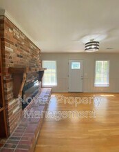 8308 Villa Rica Hwy in Villa Rica, GA - Building Photo - Building Photo