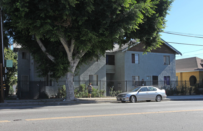 2116-2120 Daly St in Los Angeles, CA - Building Photo - Building Photo