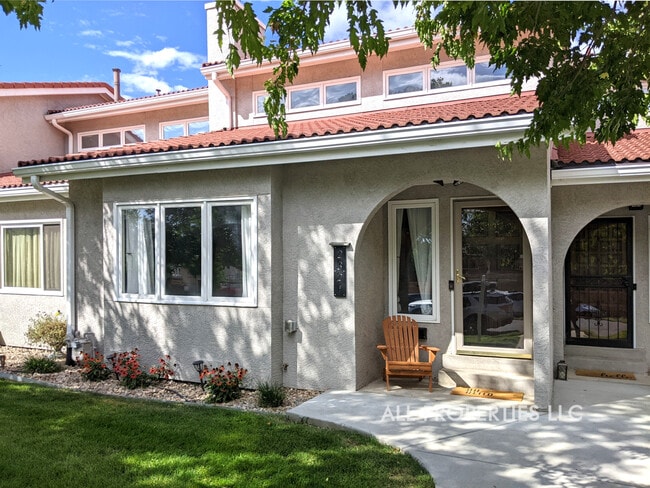 property at 2321 Perry St