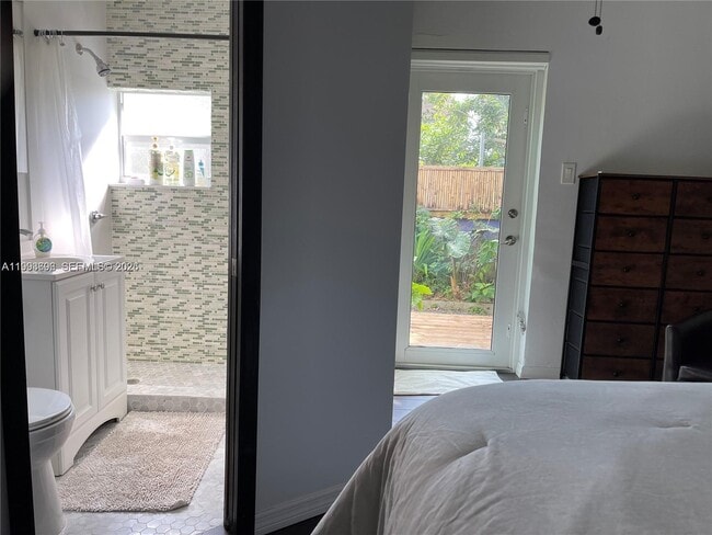 732 NE 87th St in Miami, FL - Building Photo - Building Photo