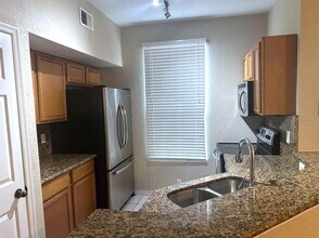 6384 Raleigh St in Orlando, FL - Building Photo - Building Photo