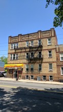 243 16th Ave in Newark, NJ - Building Photo - Building Photo