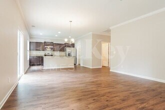 1112 Pine Valley Dr in Calera, AL - Building Photo - Building Photo