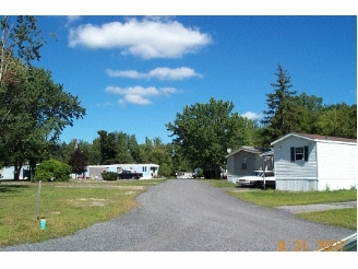 School House Estates in Waterloo, NY - Building Photo