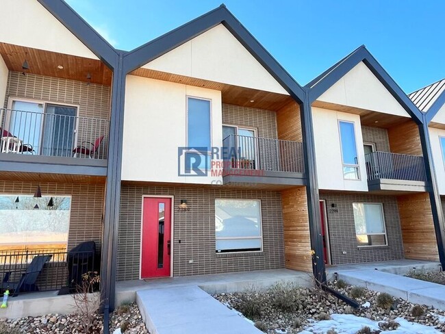 property at 2289 W 52nd Ave