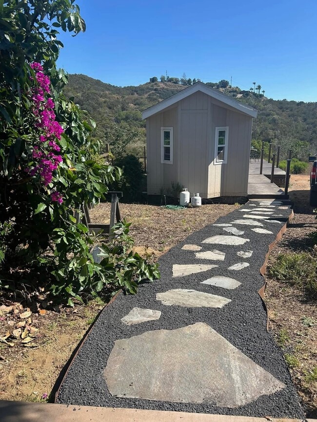 1961 Elevado Rd