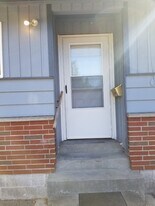 511 Constitution Ave S, Unit 511 in Bremerton, WA - Building Photo