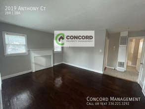 2019 Anthony Ct in Greensboro, NC - Building Photo - Building Photo