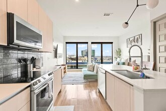 777 11th St NW, Unit SI ID1343901P in Atlanta, GA - Building Photo - Building Photo