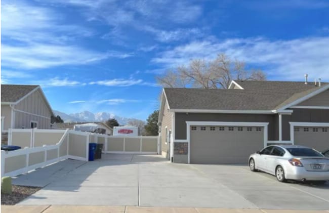 3448 Wally Wy in West Valley City, UT - Building Photo - Building Photo