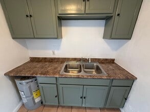 69 E Seminole Ave in Eustis, FL - Building Photo - Building Photo