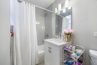 928 S Claremont Ave in Chicago, IL - Building Photo - Building Photo