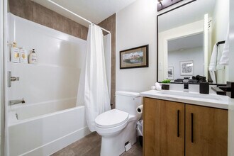 9539-9150 150 St NW in Edmonton, AB - Building Photo - Building Photo
