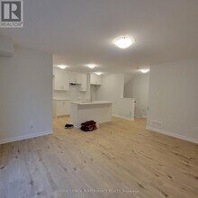 807 Arcadian Private in Ottawa, ON - Building Photo - Building Photo
