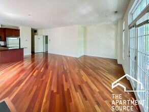3112 N Racine Ave in Chicago, IL - Building Photo - Building Photo