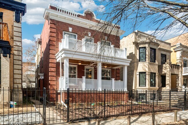 property at 5640 N Winthrop Ave