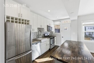 525 21st St NE in Washington, DC - Building Photo - Building Photo