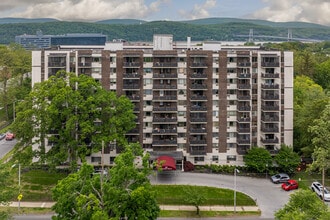 Executive Towers in Poughkeepsie, NY - Building Photo - Building Photo