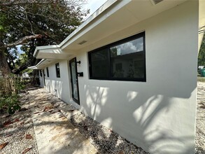 3687 William Ave in Miami, FL - Building Photo - Building Photo