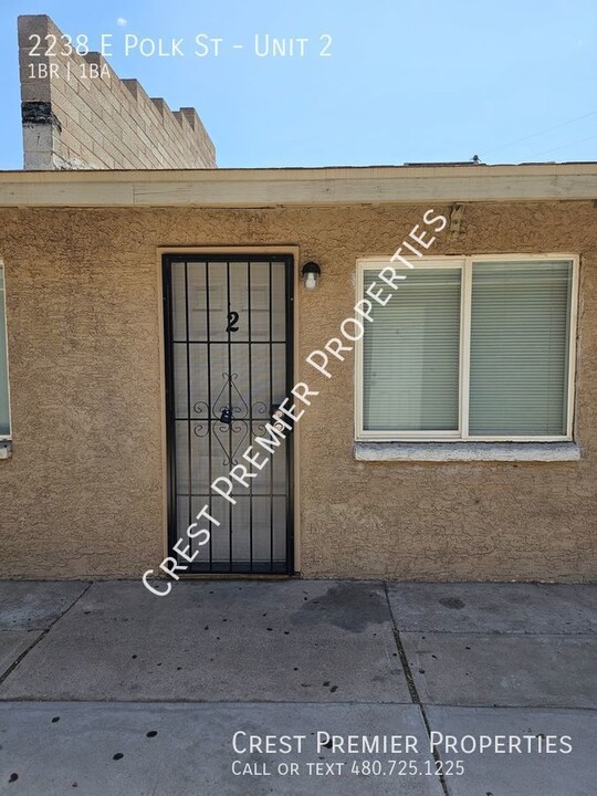 2238 E Polk St in Phoenix, AZ - Building Photo