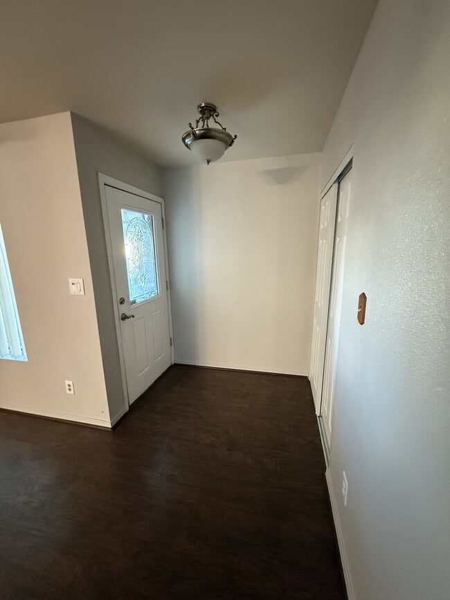 422 Emery Dr in Bullhead City, AZ - Building Photo - Building Photo