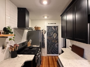 25 Roslyn St in Salem, MA - Building Photo - Building Photo