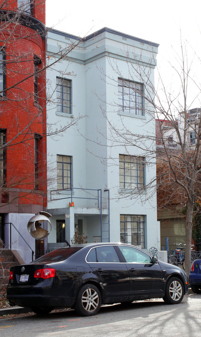 1311 21st St NW in Washington, DC - Foto de edificio - Building Photo