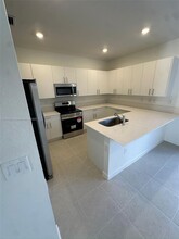 2848 SE 26th Ter in Homestead, FL - Building Photo - Building Photo
