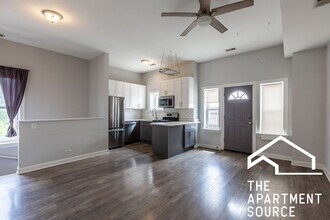 3216 W Augusta Blvd in Chicago, IL - Building Photo - Building Photo