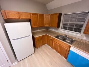 3 Laudeac Ct in Pass Christian, MS - Building Photo - Building Photo