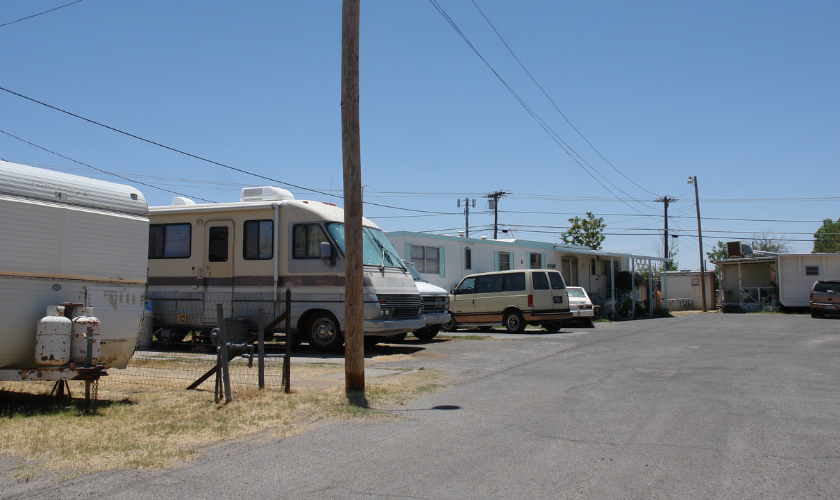 7310 Dale Rd in El Paso, TX - Building Photo