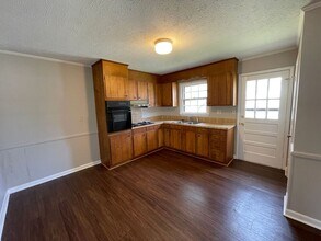 1012 Mark Dr in Shelby, NC - Building Photo - Building Photo