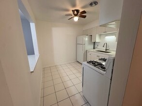 4659 Dobson St in Skokie, IL - Building Photo - Building Photo