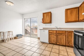 250 E Rangely Ave in Rangely, CO - Building Photo - Building Photo