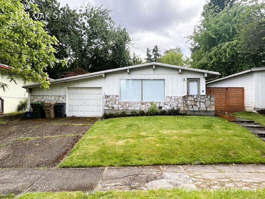 1118 Oak St in Lake Oswego, OR - Building Photo
