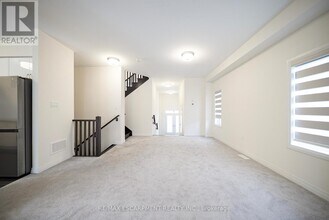 9 Tarrison St in Brantford, ON - Building Photo - Building Photo