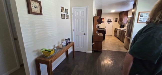 6540 W Chatfield Ave in Littleton, CO - Building Photo - Building Photo