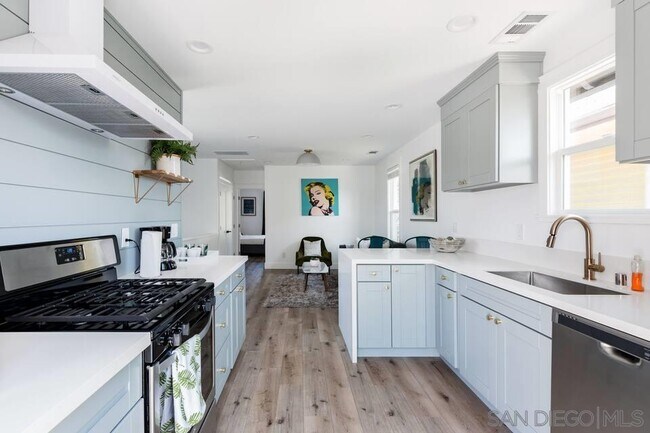 930 20th St in San Diego, CA - Building Photo - Building Photo