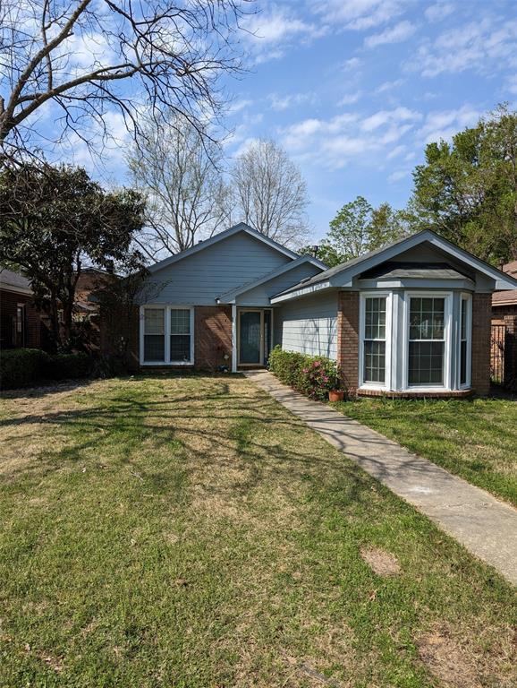 5908 Carmel Dr